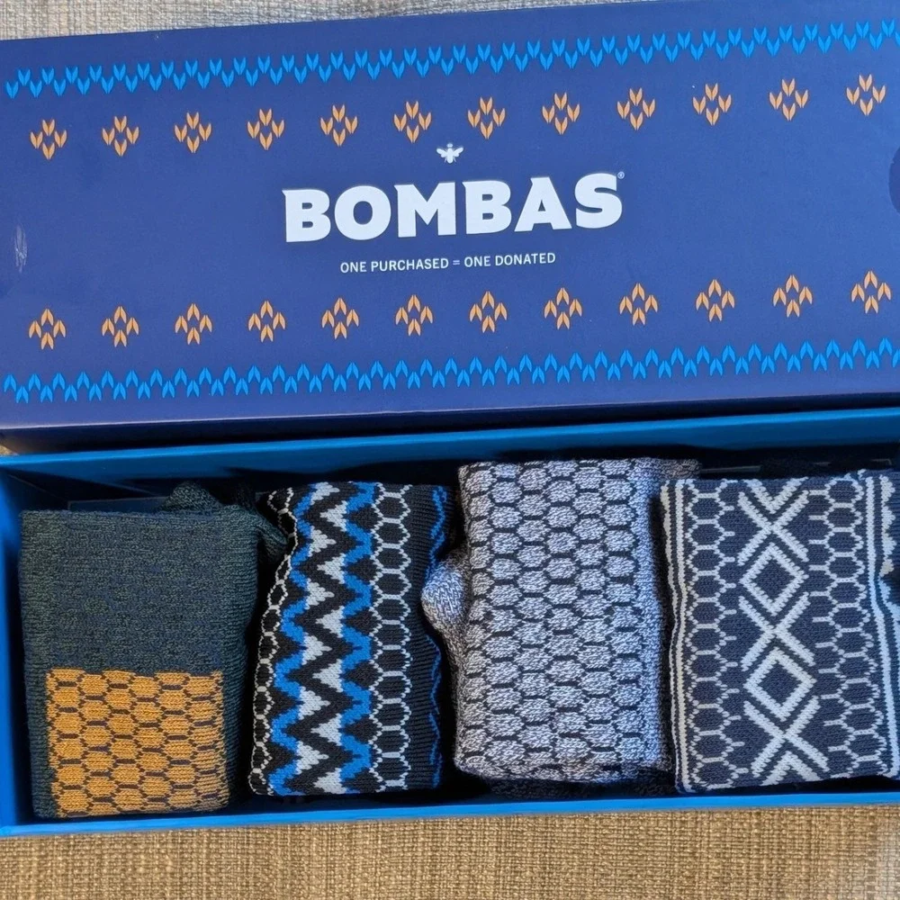 Bombas Ankle Socks 4 Pair Gift Box Set Medium Mens 6-9 Womens 8-10.5 Fair Isle
